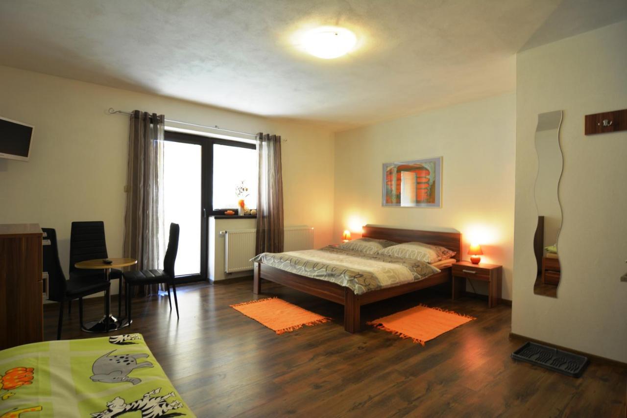 Villa Gold Nová Lesná Habitación foto
